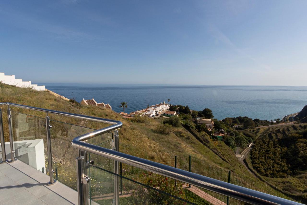 Apartamento Terraza Al Mar, Нерха Екстериор снимка