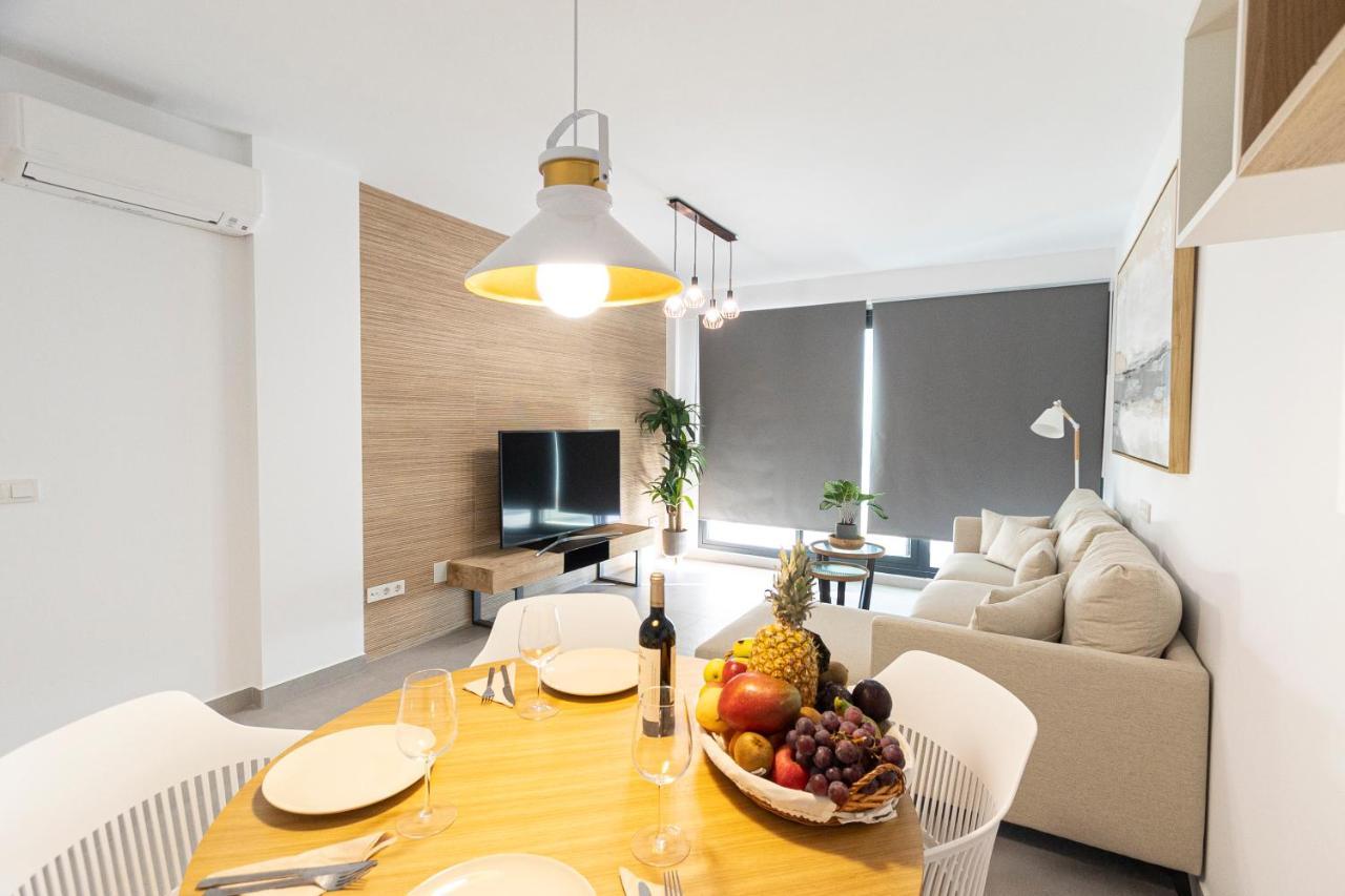 Apartamento Terraza Al Mar, Нерха Екстериор снимка