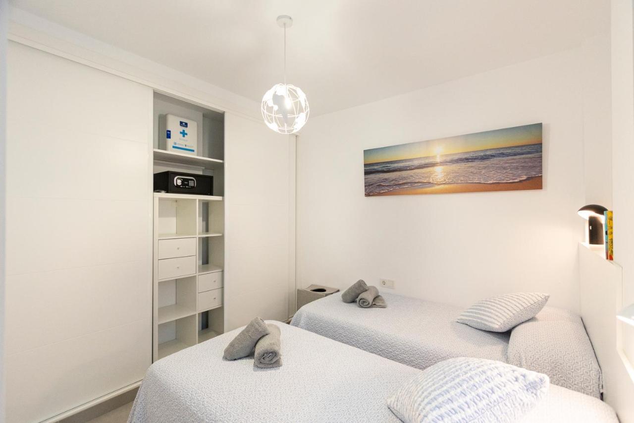 Apartamento Terraza Al Mar, Нерха Екстериор снимка