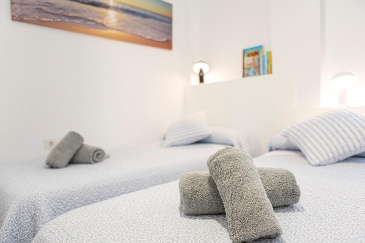 Apartamento Terraza Al Mar, Нерха Екстериор снимка